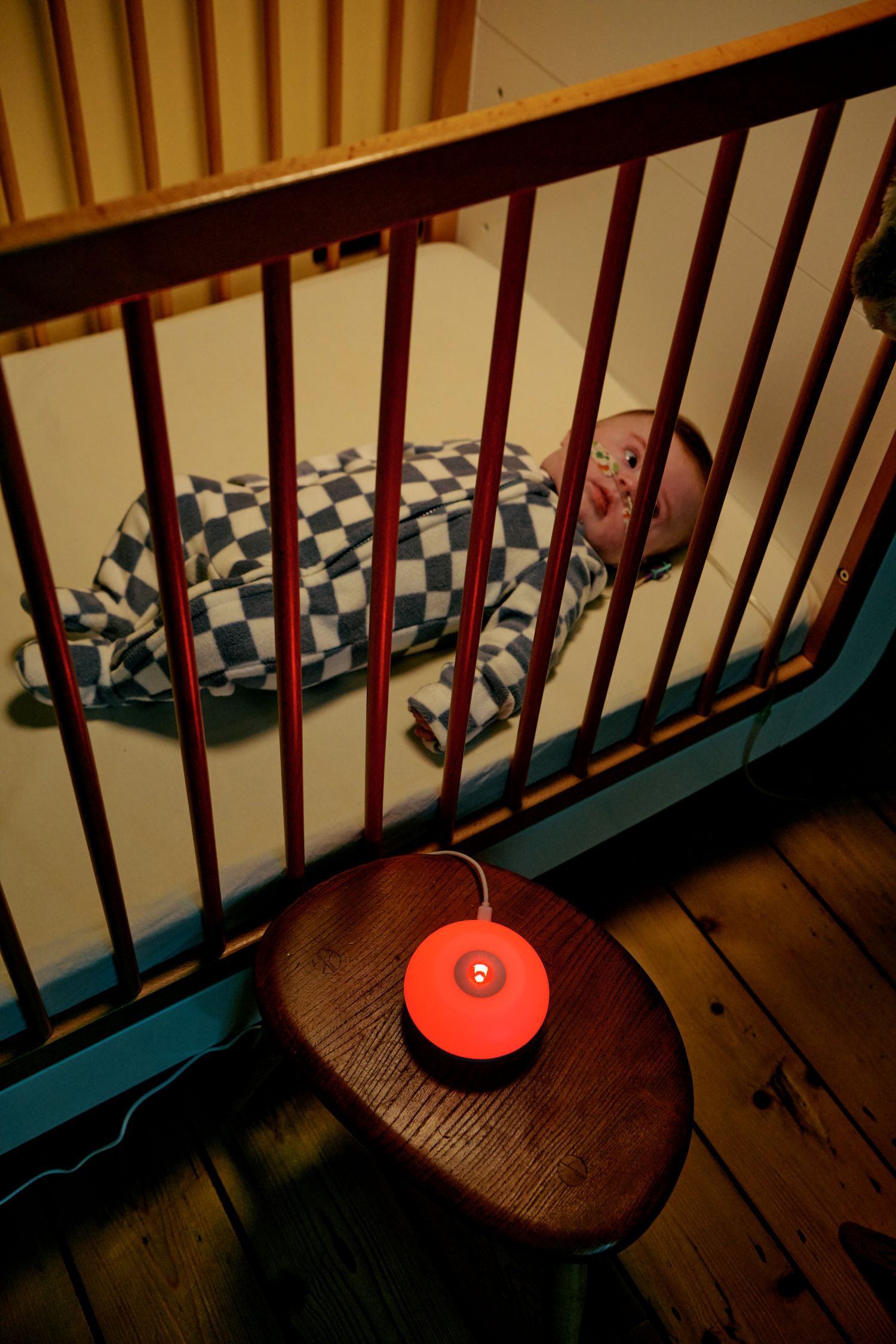 Tlumené červené světlo